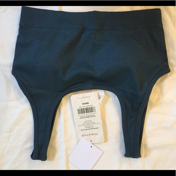 Sports bra - Picture 3 of 3